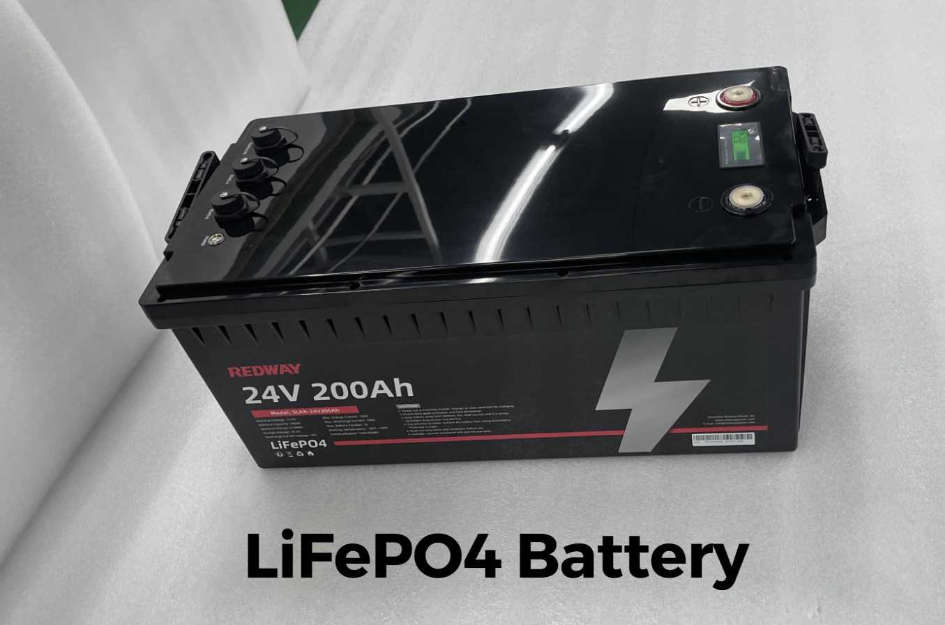 Comparison Between AGM and LiFePO4 Batteries